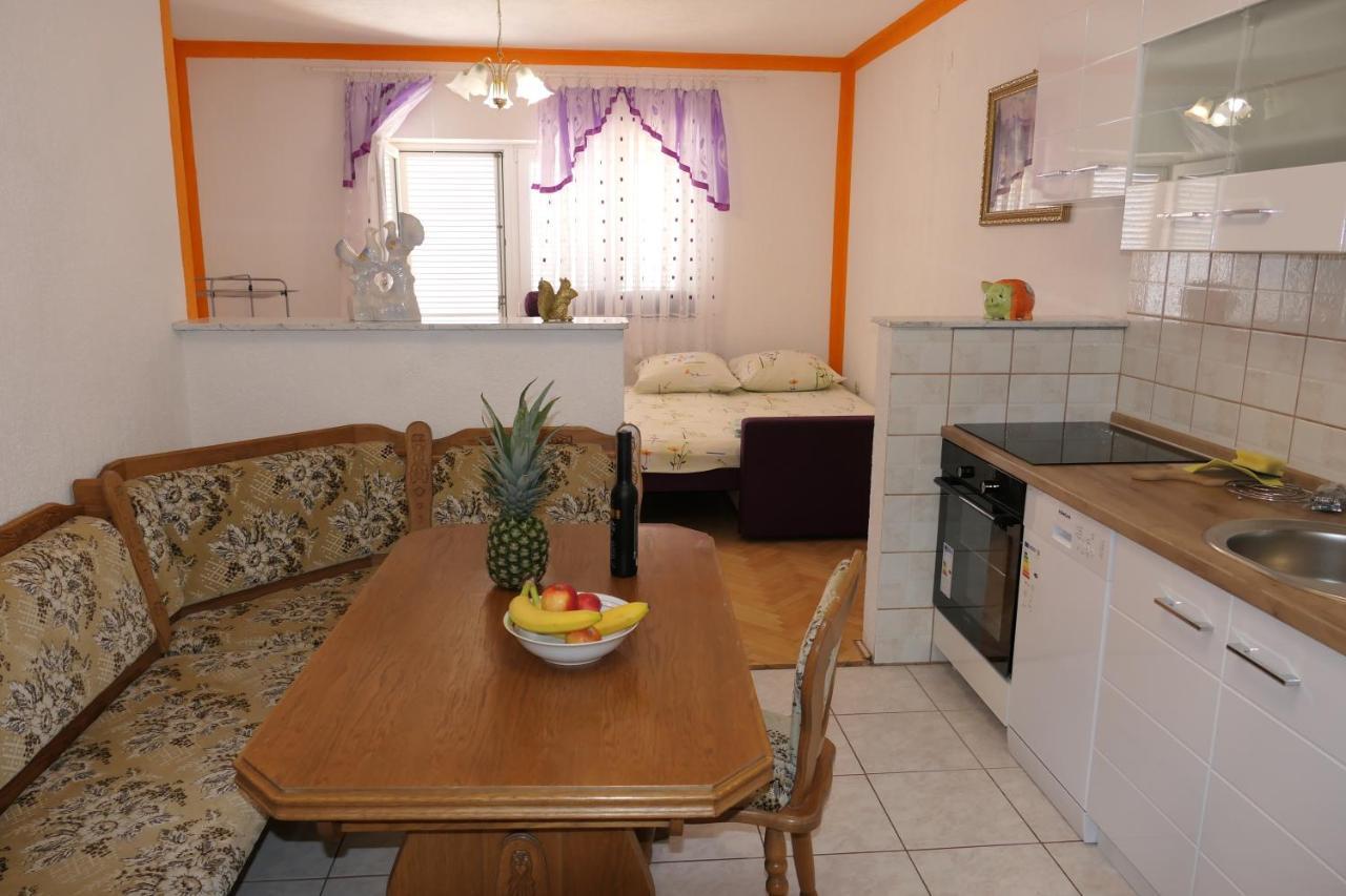 Apartments And Rooms Juki Сень Екстер'єр фото