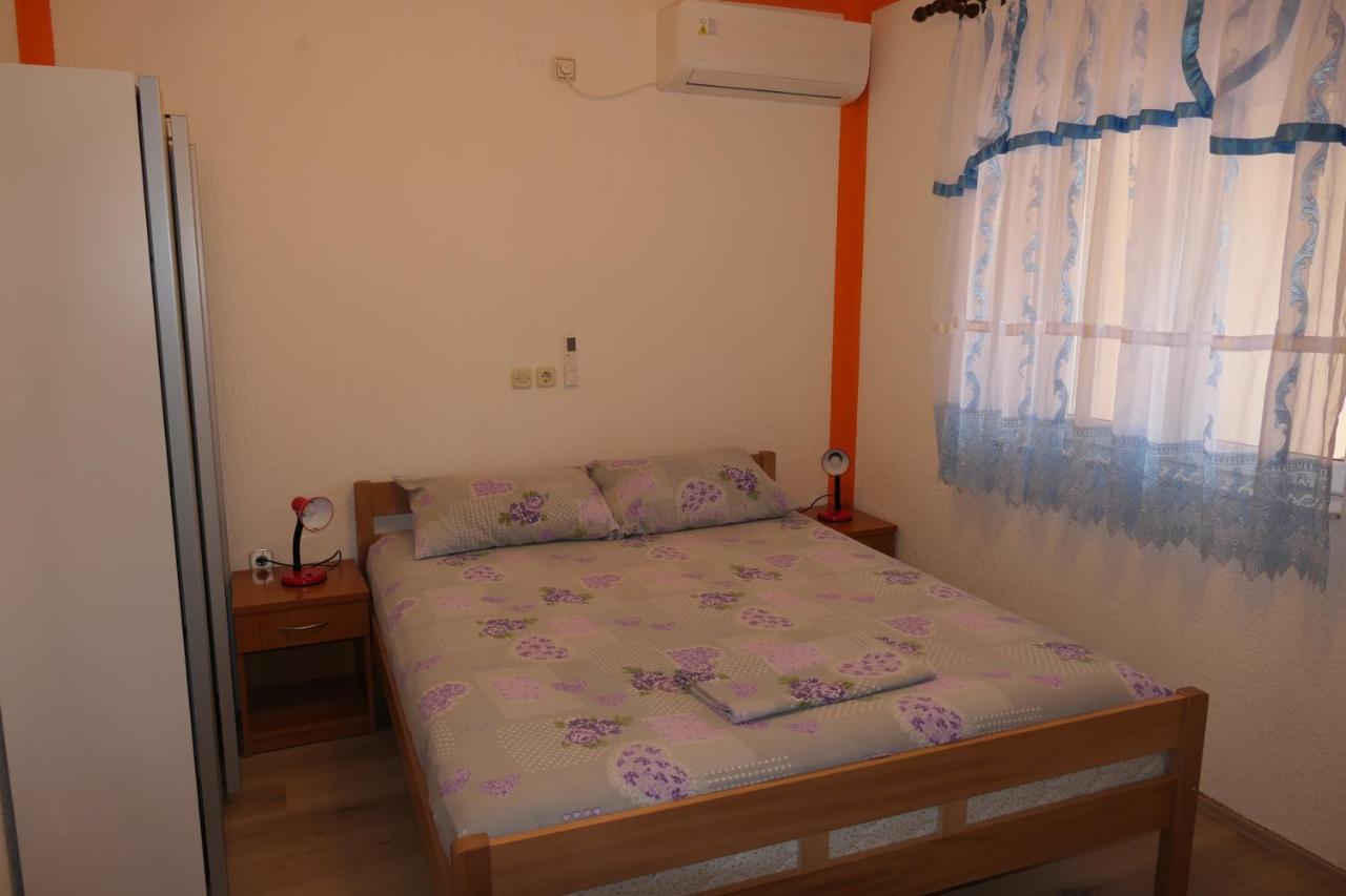 Apartments And Rooms Juki Сень Екстер'єр фото