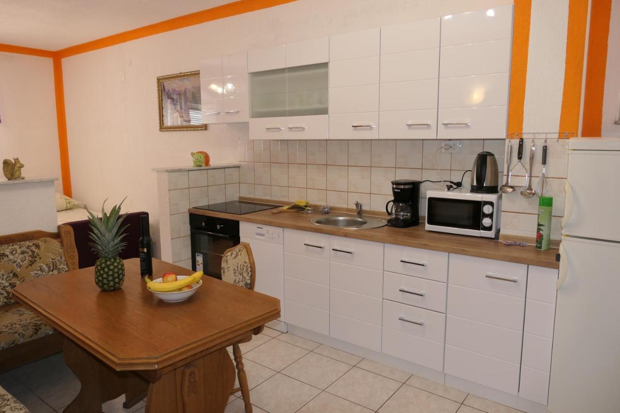 Apartments And Rooms Juki Сень Екстер'єр фото