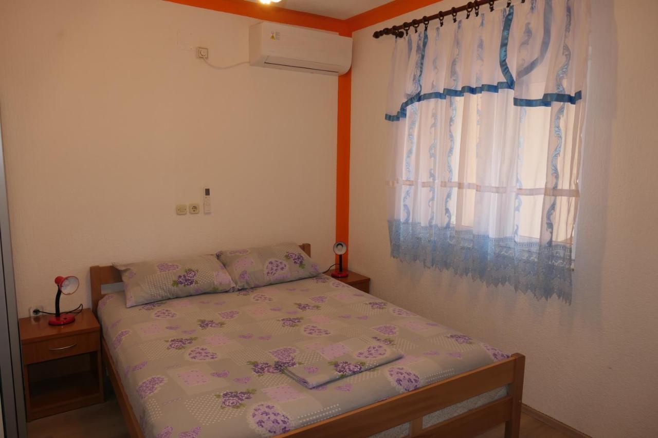 Apartments And Rooms Juki Сень Екстер'єр фото