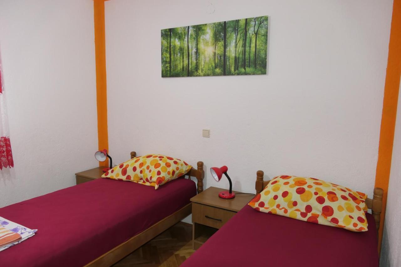 Apartments And Rooms Juki Сень Екстер'єр фото