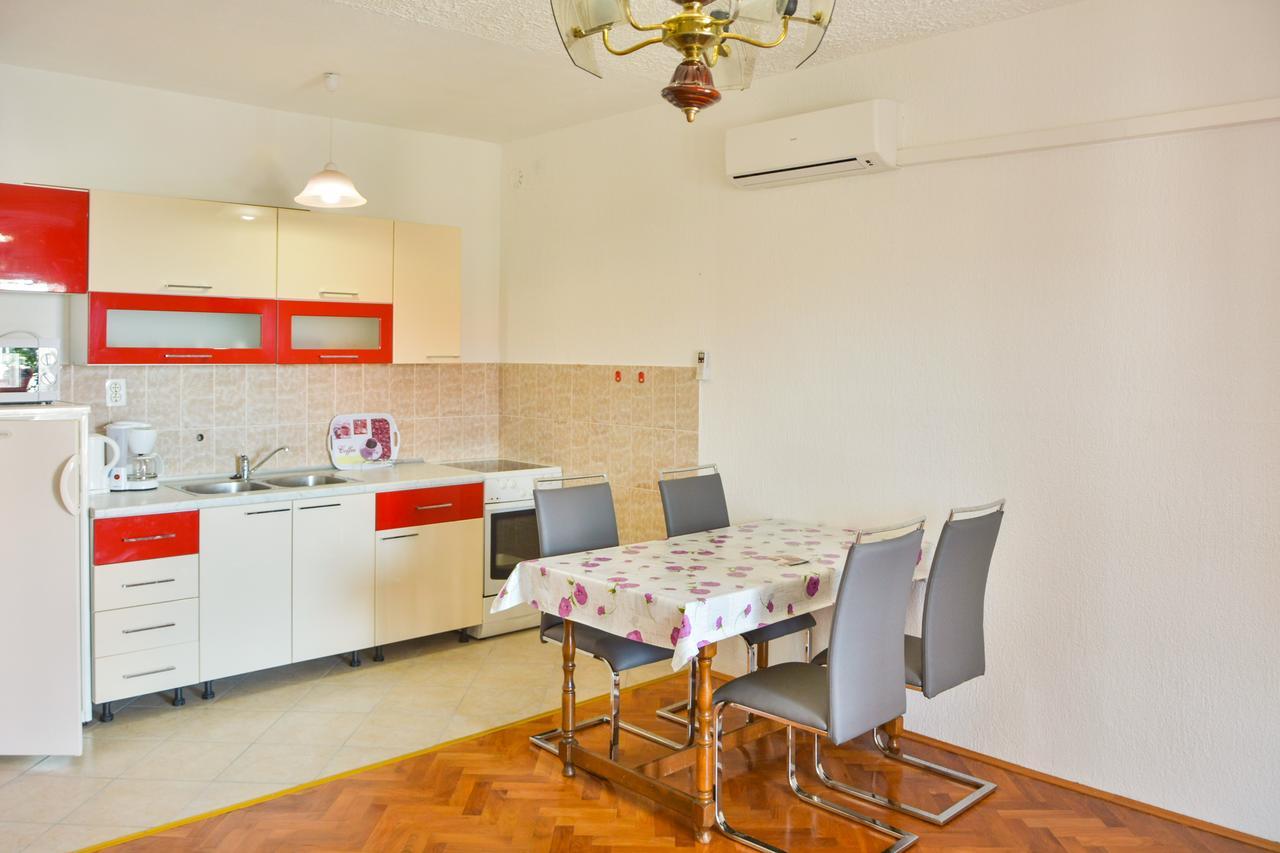 Apartments And Rooms Juki Сень Екстер'єр фото